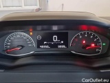  Peugeot  2008 PEUGEOT  / 2019 / 5P / CROSSOVER BLUEHDI 110 ACTIVE S/S #4
