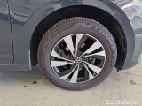  Volkswagen  Polo VOLKSWAGEN  / 2017 / 5P / BERLINA 1.0 TSI BUSINESS COMFORTLINE #17