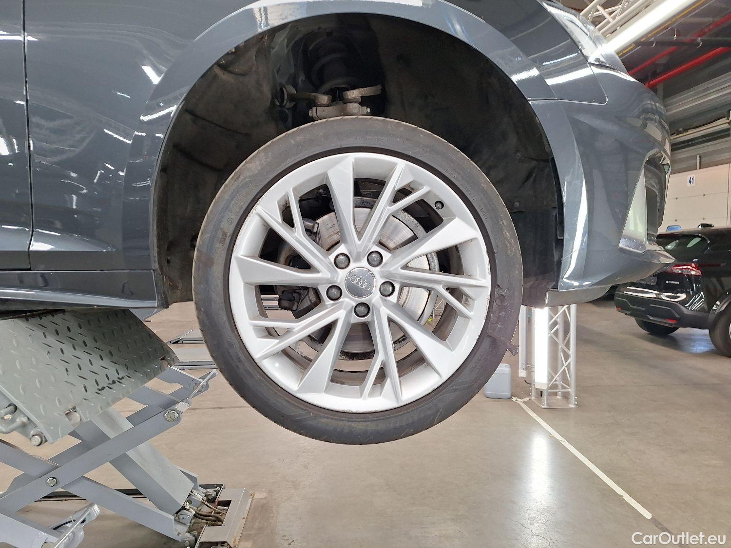  Audi  A5 Sportback Audi, A5 SB FL'20, Audi  30 TDI S tronic Bus Ed Advanced  #1