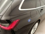  Bmw  Serie 3 BMW 3 Reeks Touring 318dA (110 kW) 5d #57