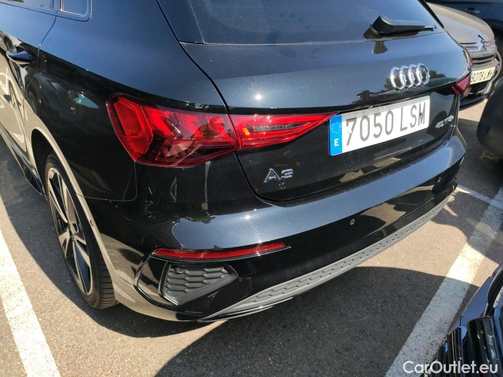  Audi  A3 AUDI  / 2020 / 5P / berlina con portón Sportback Black 45 TFSI e Comp S tronic #26