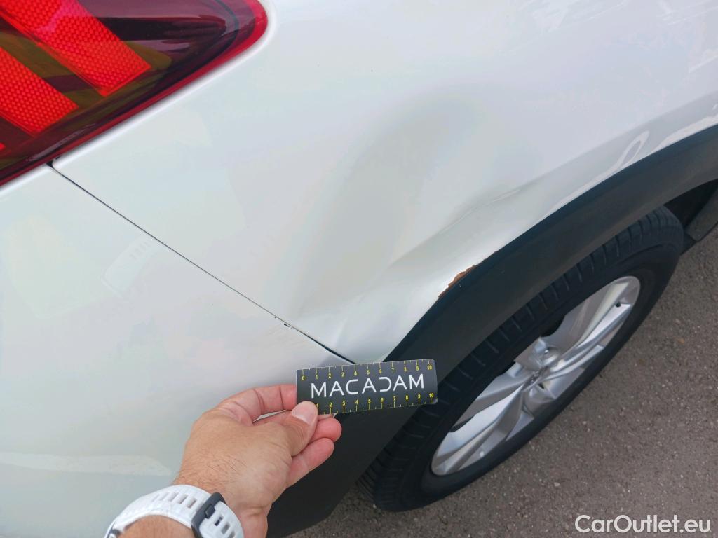  Hyundai  Tucson HYUNDAI  / 2018 / 5P / todoterreno 1.6 CRDI 85kW (116CV) 48V SLE 4X2(SP)(SL) #2