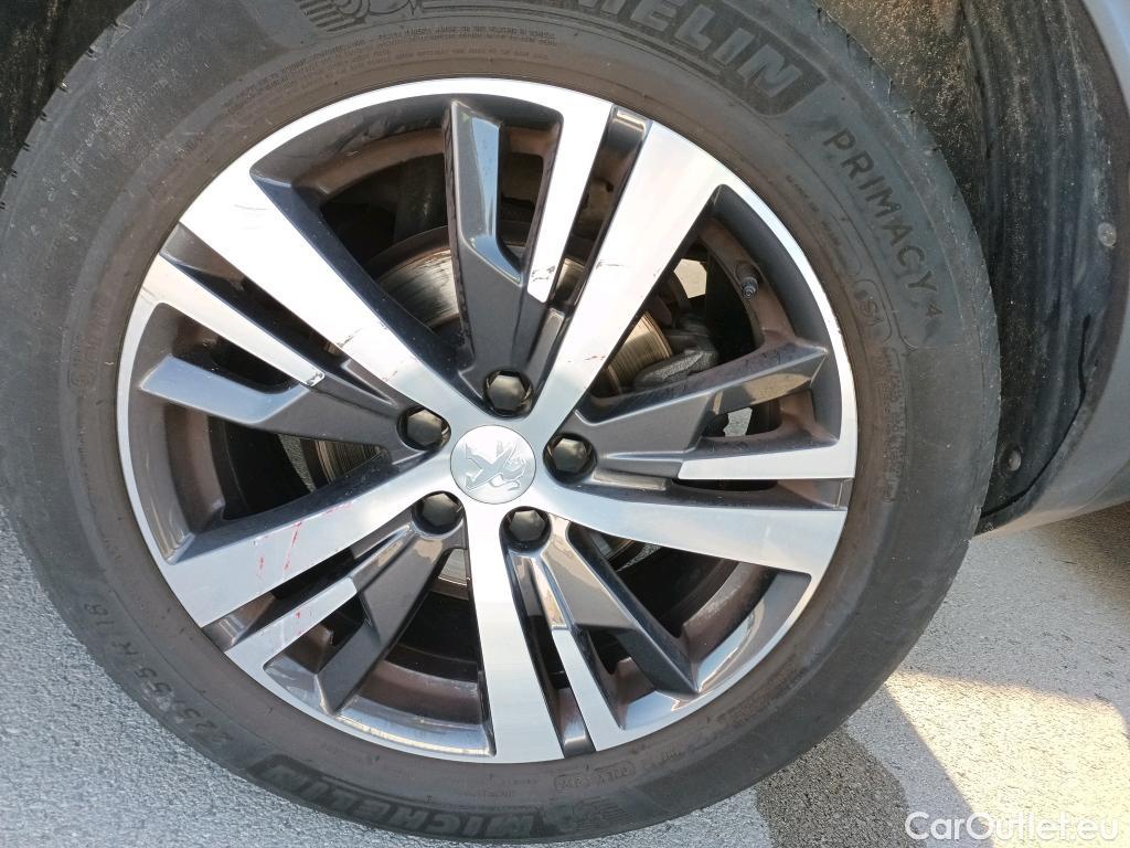  Peugeot  3008  Allure 1.2 PureTech 130CV AT8 E6d #2