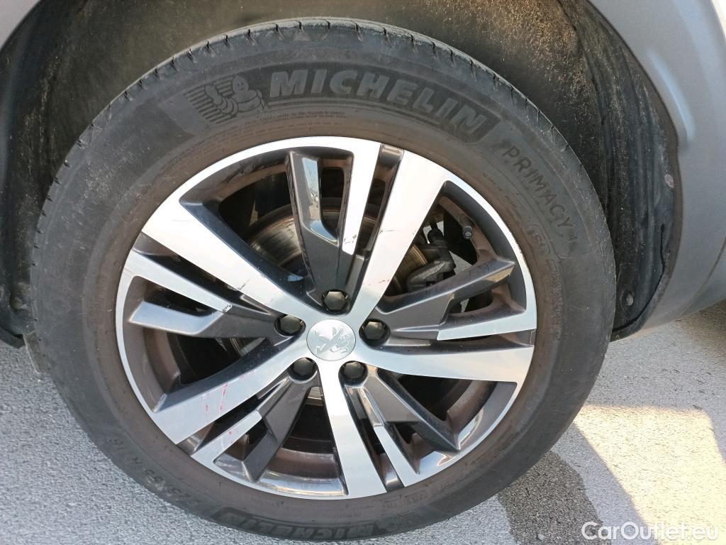  Peugeot  3008  Allure 1.2 PureTech 130CV AT8 E6d #1