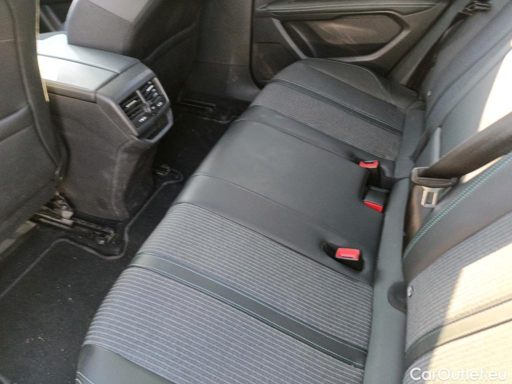  Peugeot  3008  Allure 1.2 PureTech 130CV AT8 E6d #14
