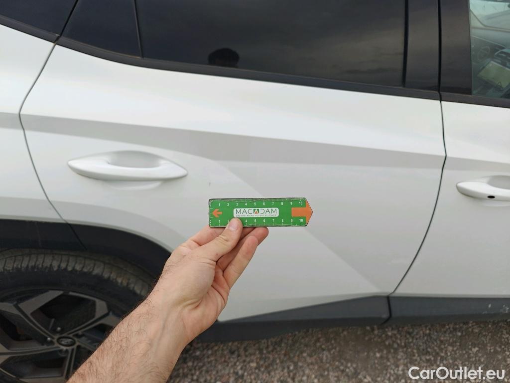  Hyundai  Tucson HYUNDAI  / 2020 / 5P / todoterreno 1.6 TGDI 169kW HEV Tecno Auto 2C #23
