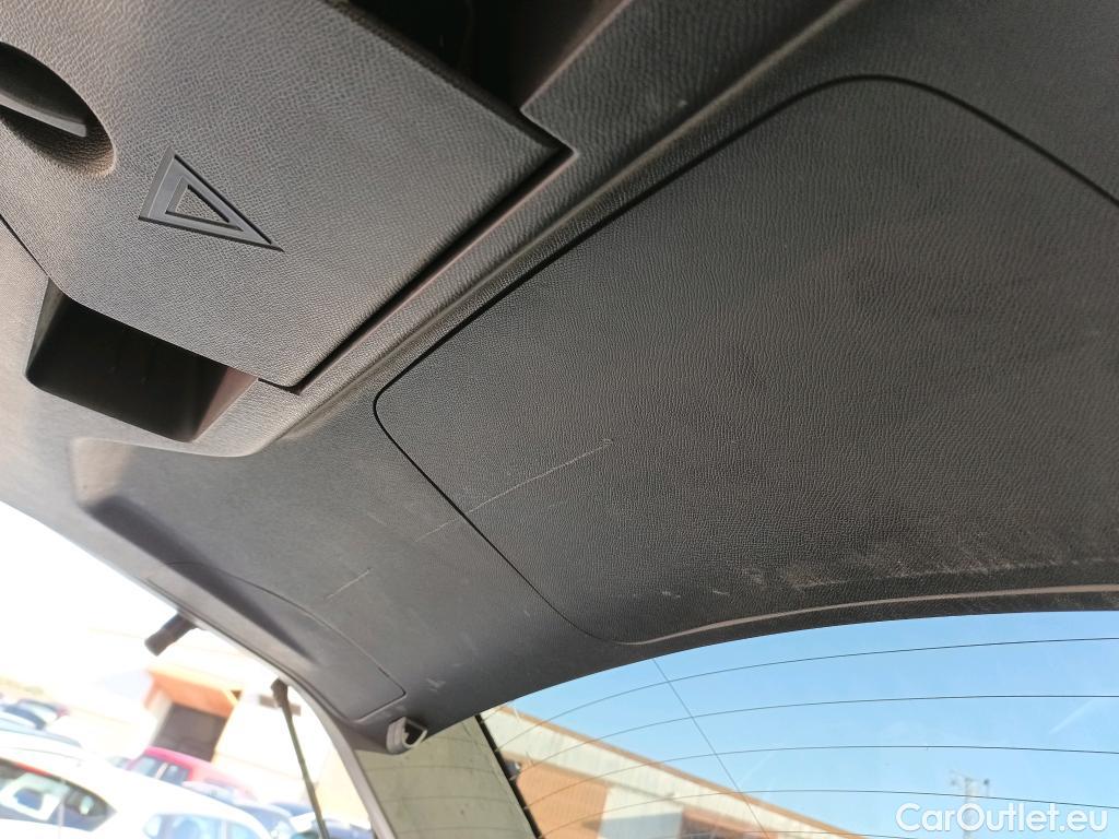  Peugeot  3008  Allure 1.2 PureTech 130CV AT8 E6d #10