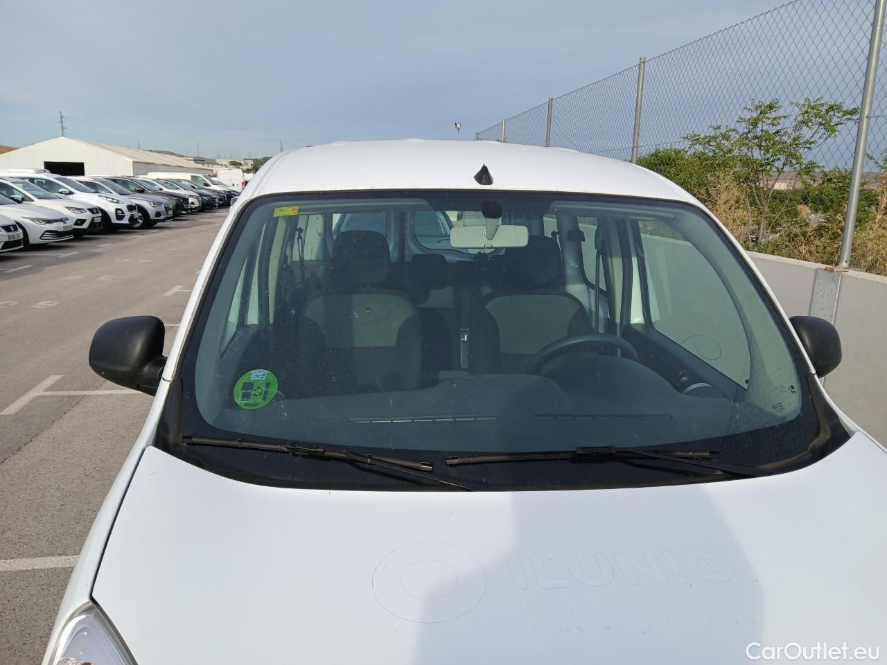  Renault  Kangoo  II Profesional 1.5 dCi 75CV MT5 E6 #24