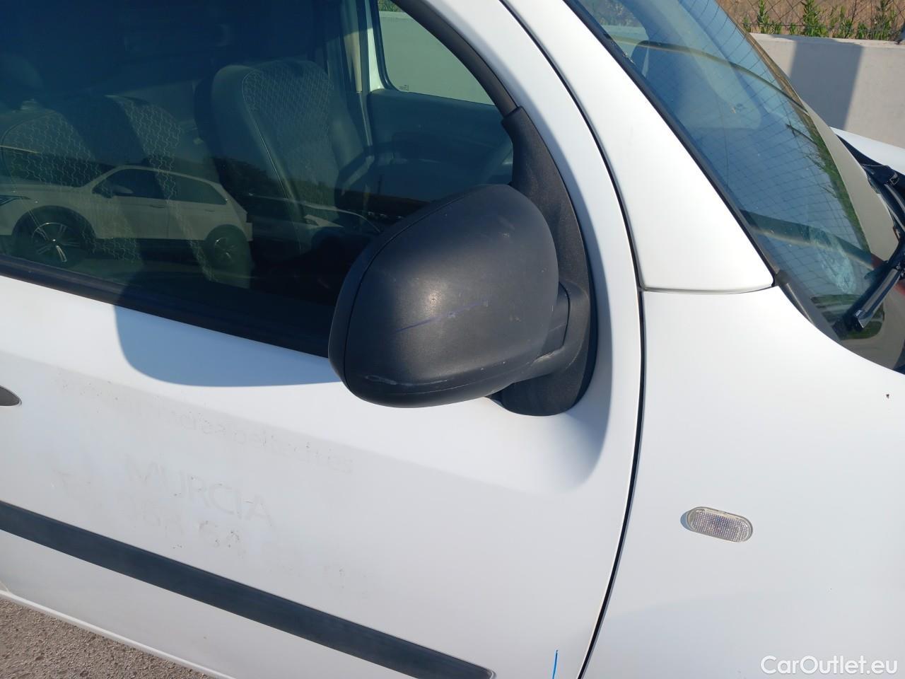  Renault  Kangoo  II Furgón Professional 1.5 dCi 75CV MT5 E5 #37