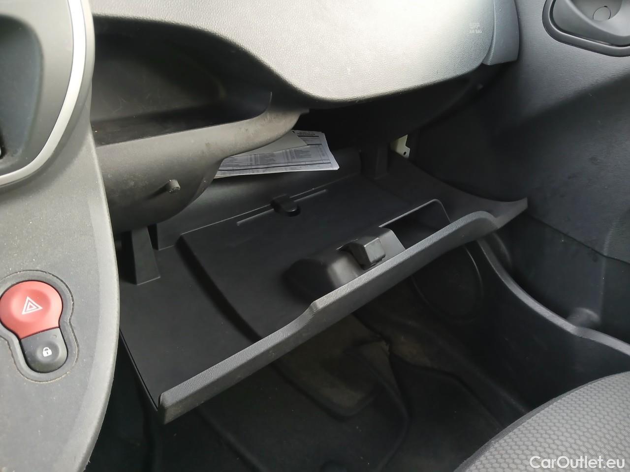  Renault  Kangoo  II Profesional 1.5 dCi 75CV MT5 E6 #2