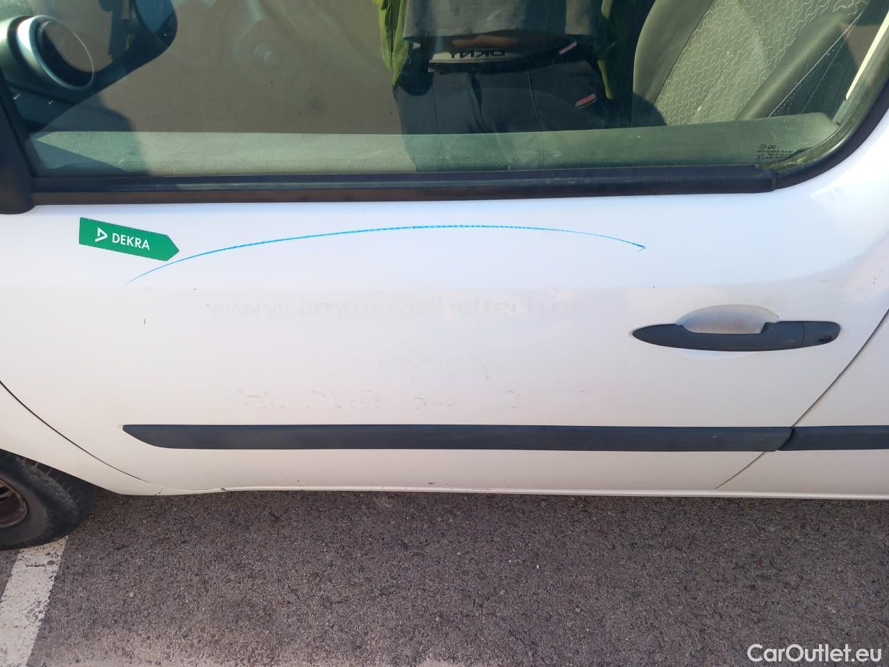  Renault  Kangoo  II Furgón Professional 1.5 dCi 75CV MT5 E5 #23