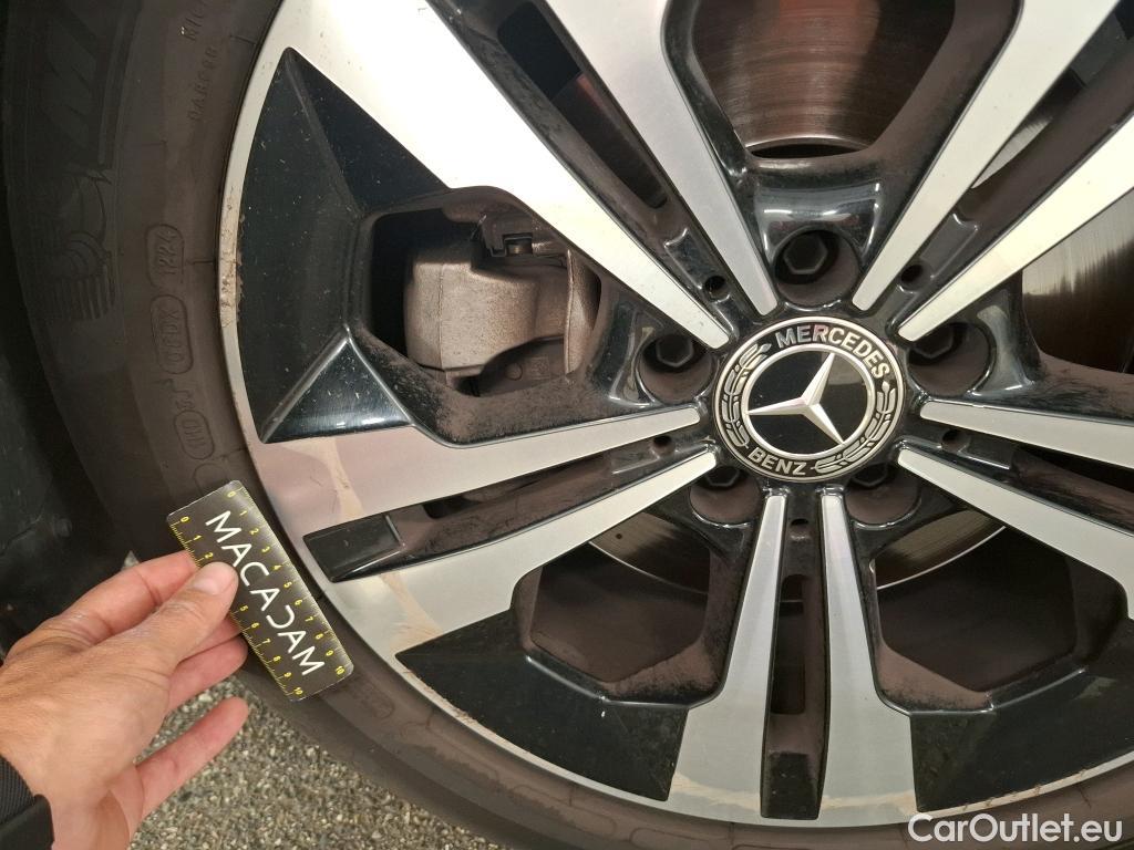  Mercedes  GLA MERCEDES-BENZ  / 2020 / 5P / SUV 2.0  200 D BUSINESS LINE DCT #19