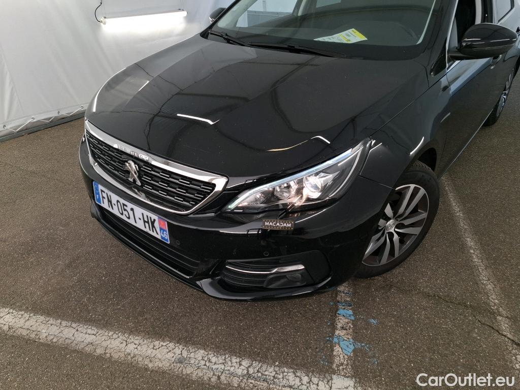  Peugeot  308  Allure 1.2 PureTech 130CV BVA8 E6d #15