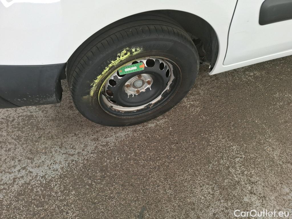  Citroen  Berlingo  Fourgon Confort L1 (Court) 1.6 100CV BVM5 E5 #54