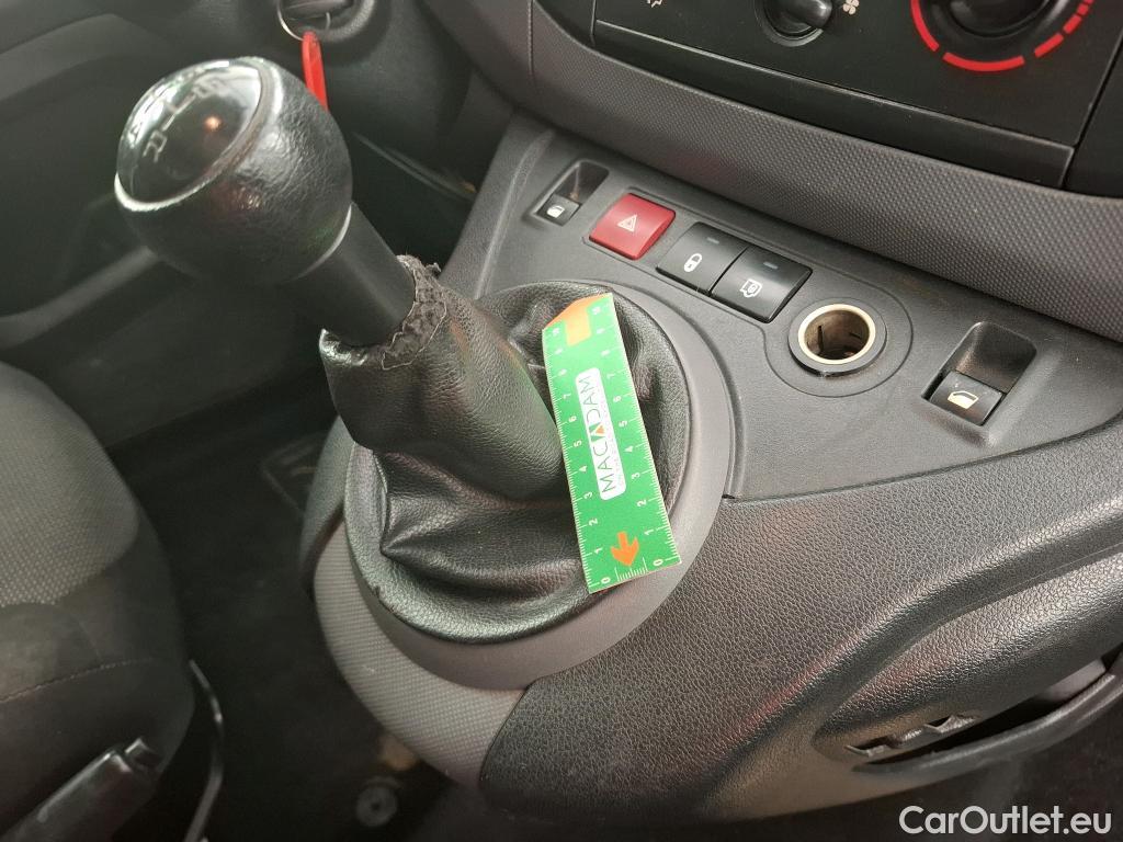  Citroen  Berlingo  Fourgon Confort L1 (Court) 1.6 100CV BVM5 E5 #39
