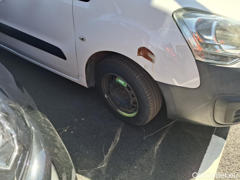  Citroen  Berlingo  Fourgon Confort L1 (Court) 1.6 100CV BVM5 E5 #52