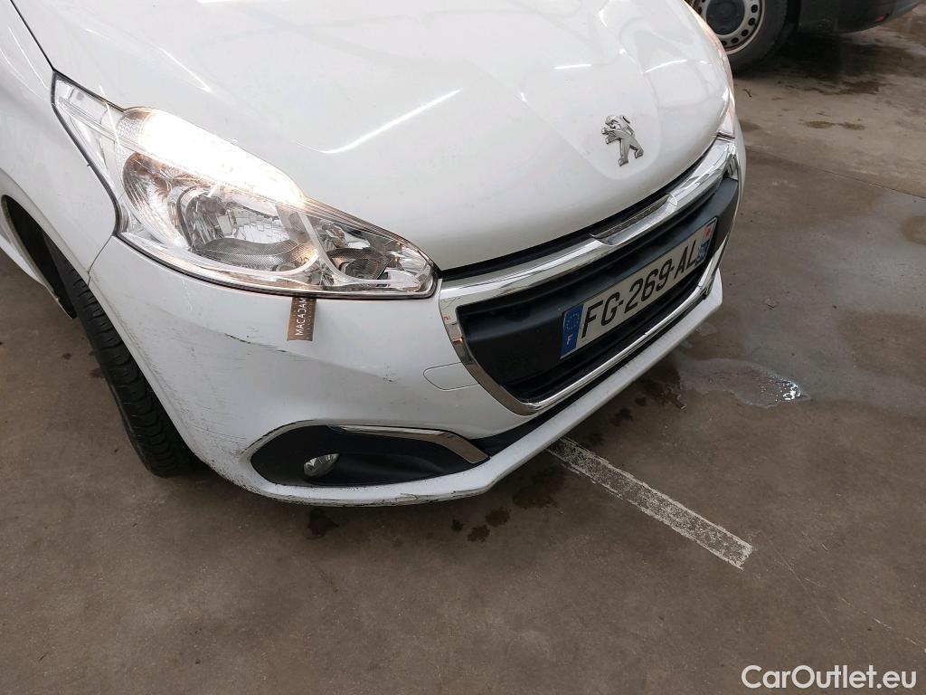  Peugeot  208  Affaire Premium Pack 1.2 80CV BVM5 E6dT #8