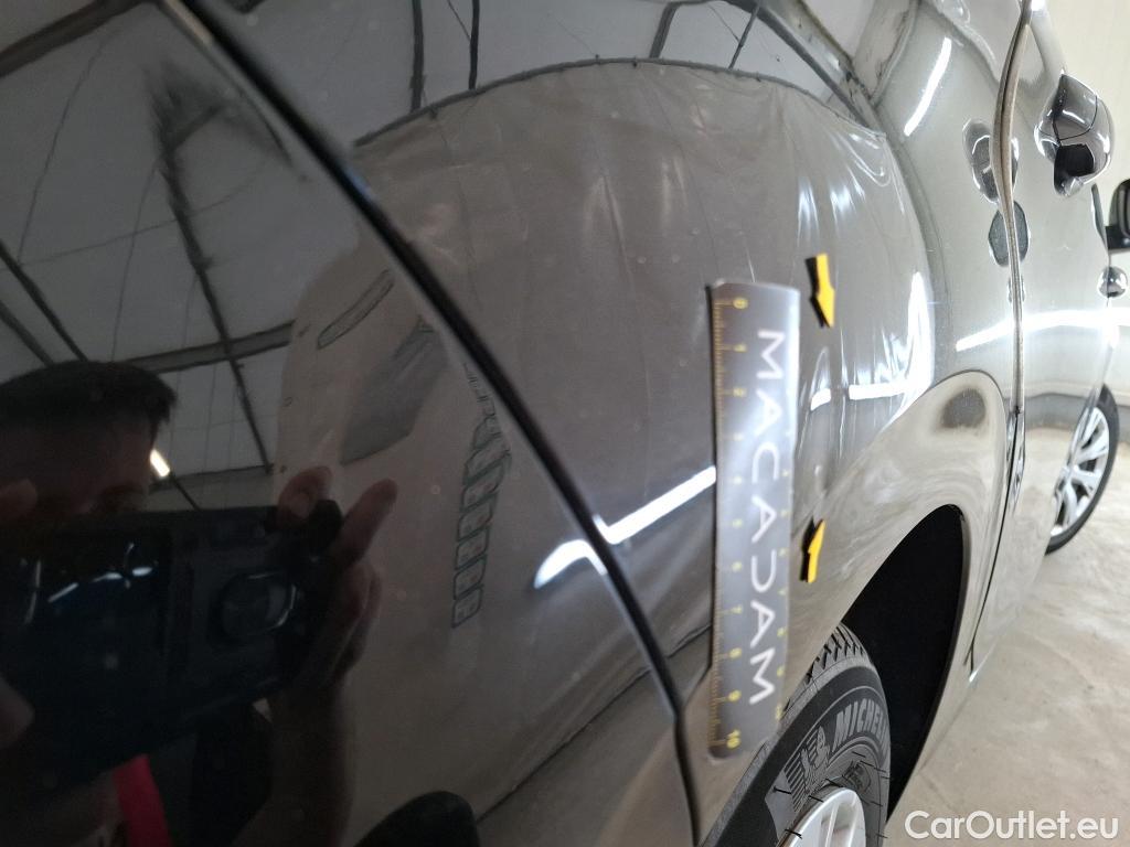  Peugeot  208  Affaire Premium Pack 1.5 HDi 100CV BVM5 E6dT #11