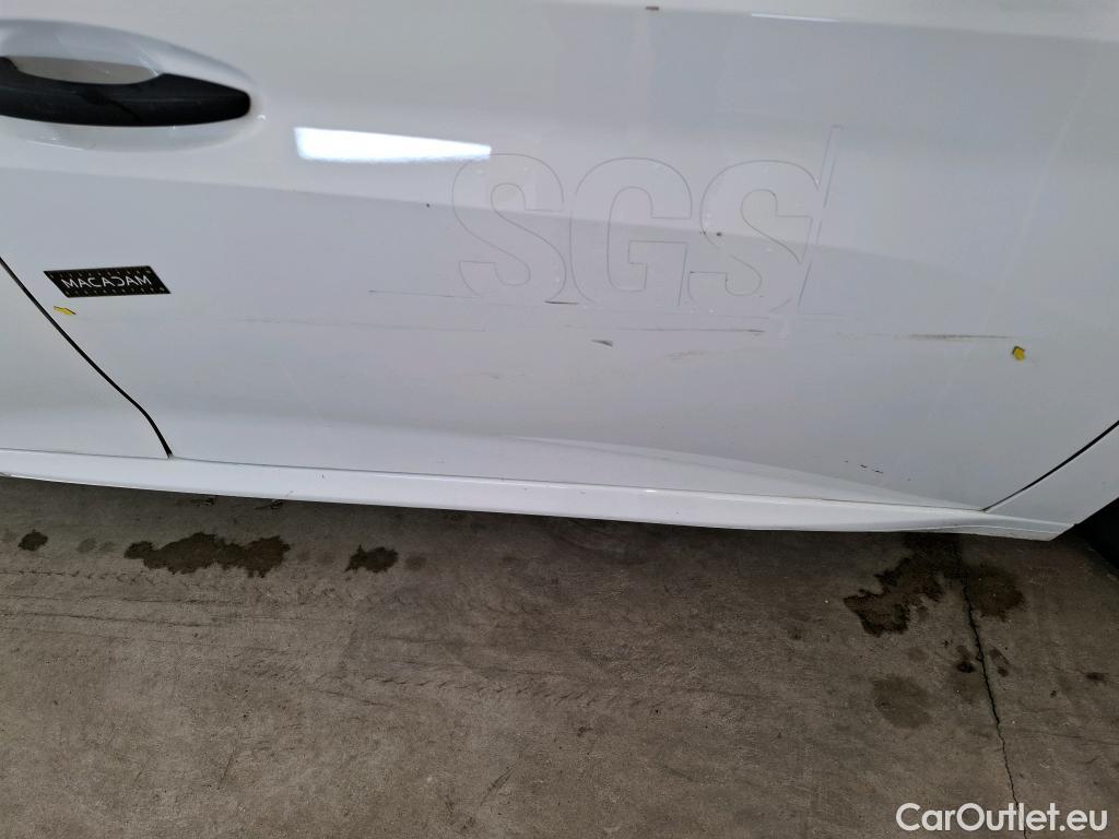  Peugeot  208  Premium 1.5 HDi 100CV BVM6 E6d #30
