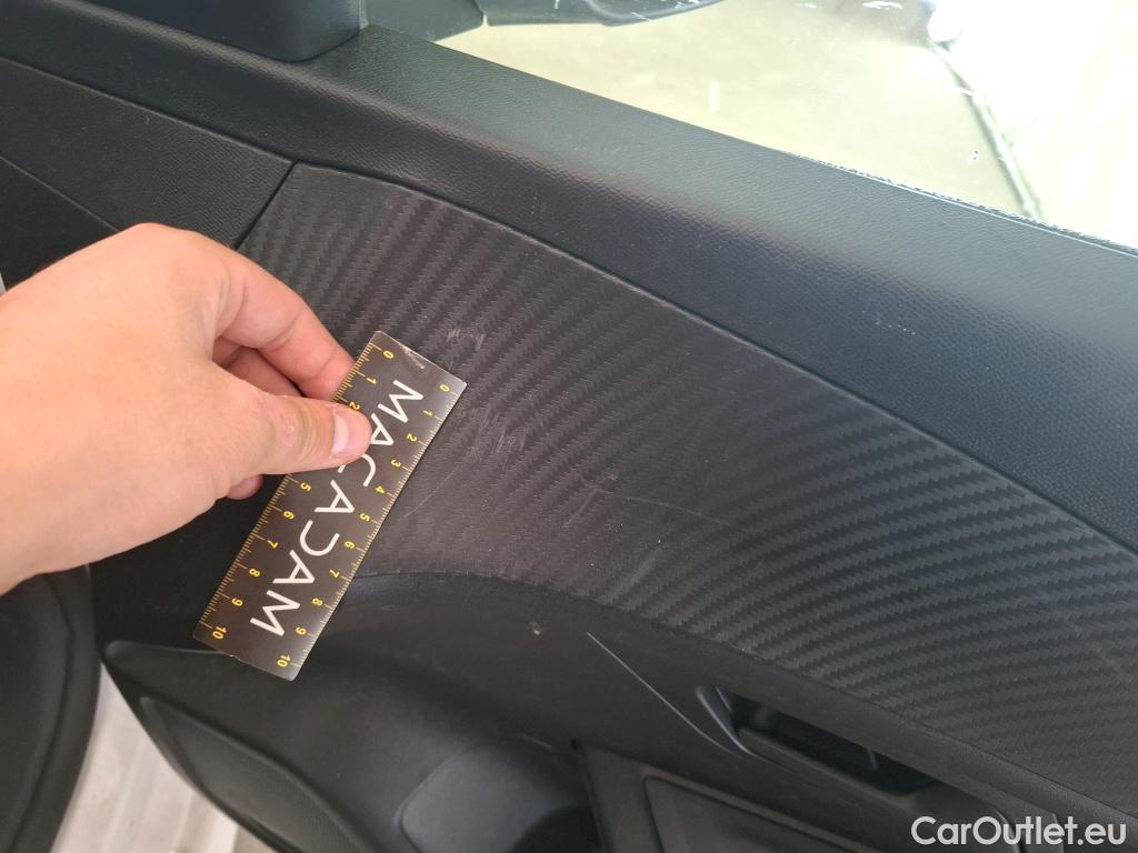  Peugeot  208  Premium 1.5 HDi 100CV BVM6 E6d #24