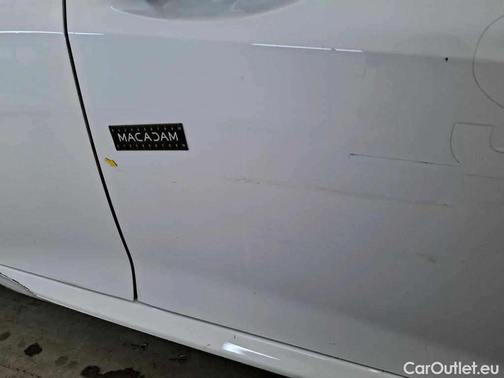  Peugeot  208  Premium 1.5 HDi 100CV BVM6 E6d #29