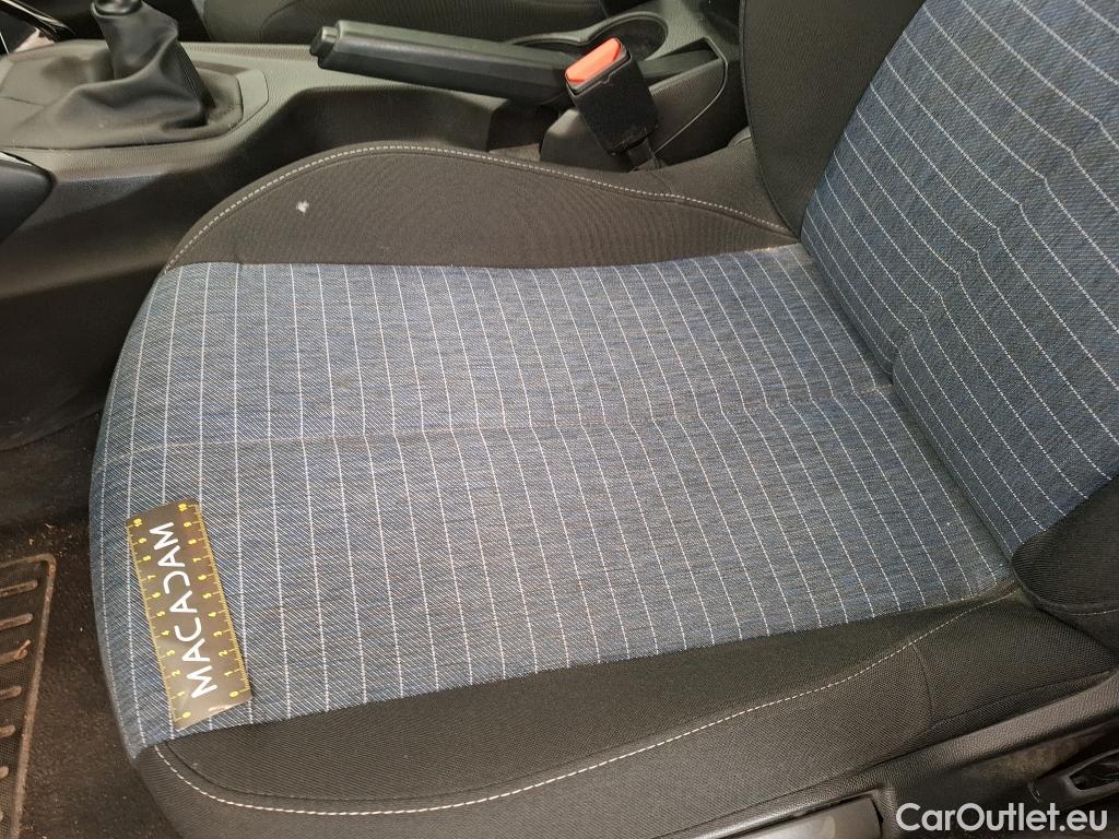  Peugeot  208  Premium 1.5 HDi 100CV BVM6 E6d #32