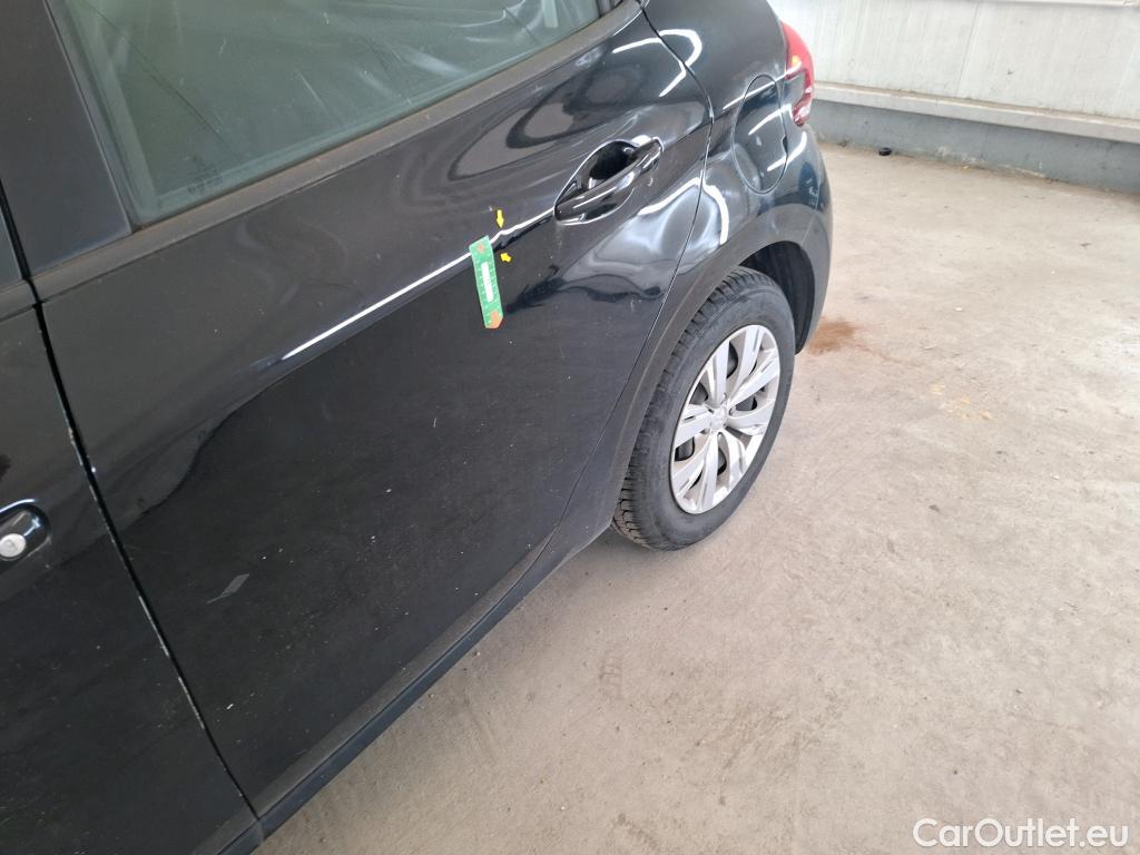  Peugeot  208  Affaire Premium Pack 1.2 80CV BVM5 E6dT #12