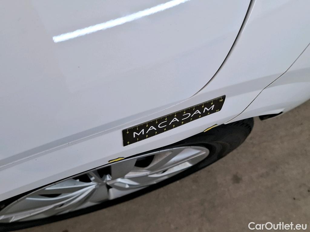  Peugeot  208  Premium 1.5 HDi 100CV BVM6 E6d #9