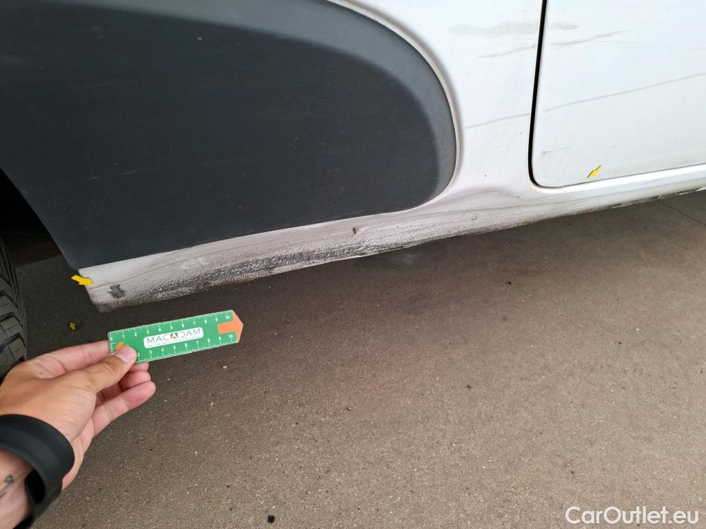  Renault  Kangoo  Express Maxi Extra (Série Spéciale) 1.5 dCi 90CV BVM5 E6 #18