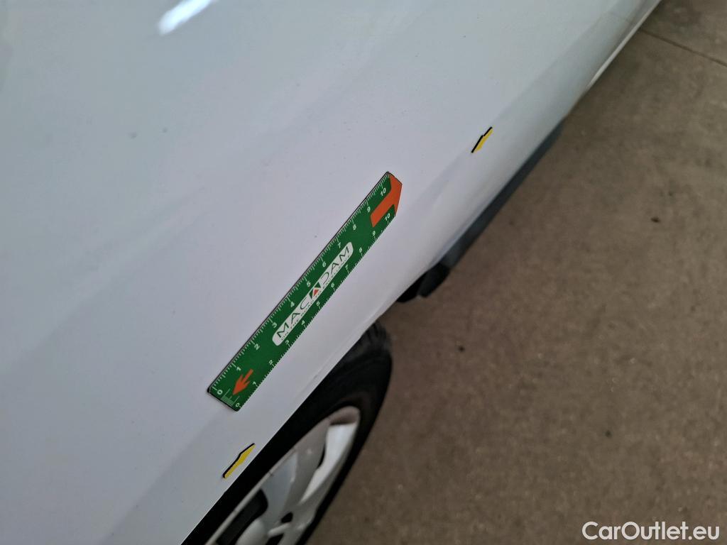  Renault  Kangoo  Express Maxi Extra (Série Spéciale) 1.5 dCi 90CV BVM5 E6 #10