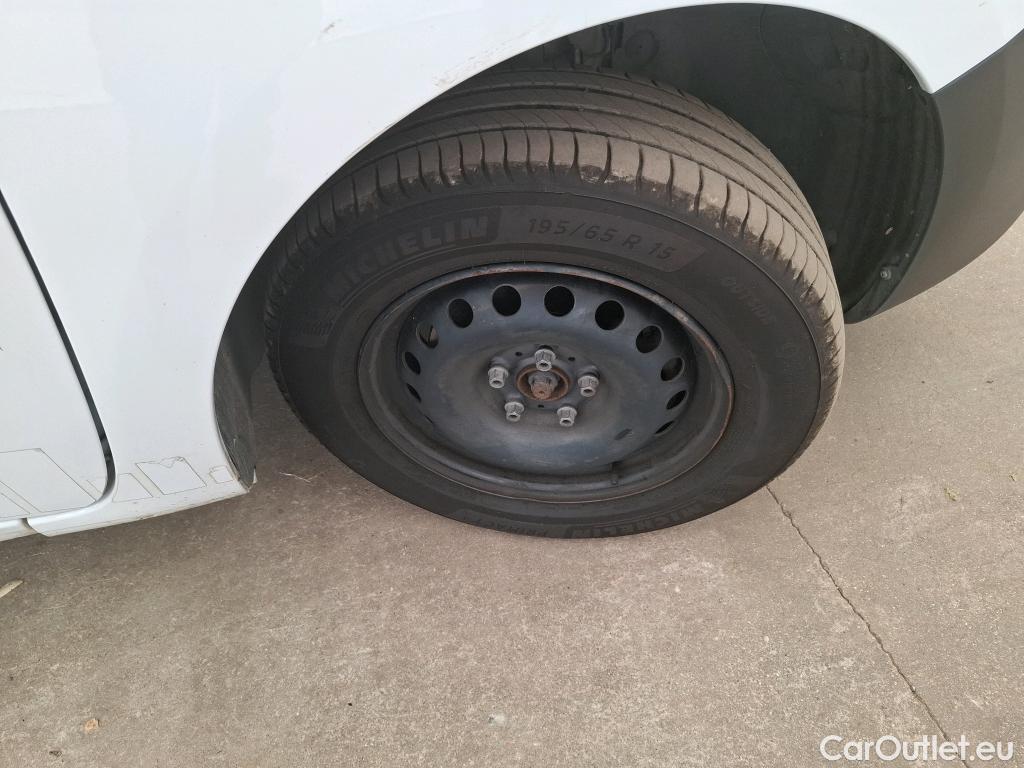  Renault  Kangoo  II Express Grand Confort (L1) 1.5 dCi 80CV BVM6 E6dT #75