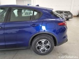  Alfa Romeo   STELVIO ALFA ROMEO / 2017 / 5P / SUV 2.2 TD 160 CV SUPER BUSINESS AT8 RWD #46