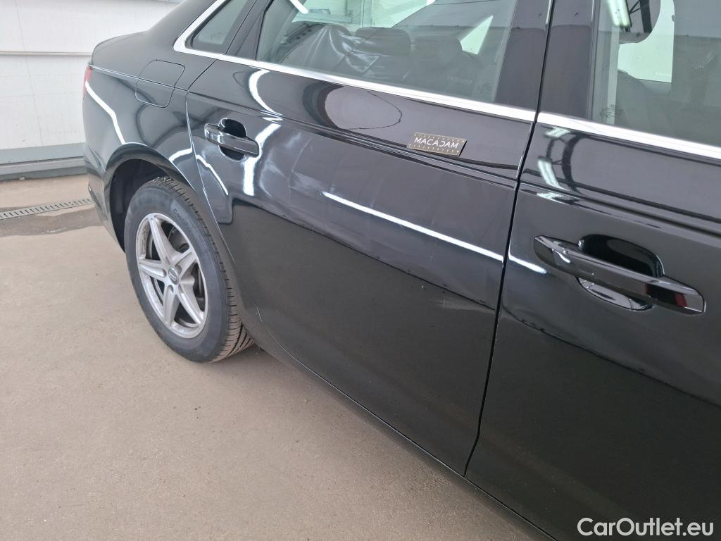  Audi  A4  Berline 35 TDI Business Line 2.0 TDI 150CV BVA7 E6 #4