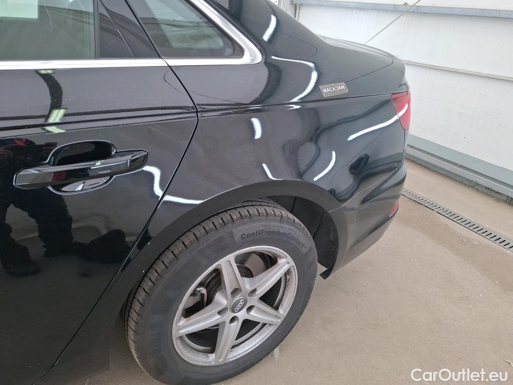  Audi  A4  Berline 35 TDI Business Line 2.0 TDI 150CV BVA7 E6 #1