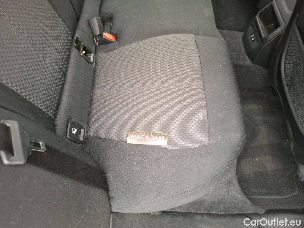  Bmw  Serie 1 Série 1 Berline 118 i Lounge 1.5 135CV BVA7 E6d #58
