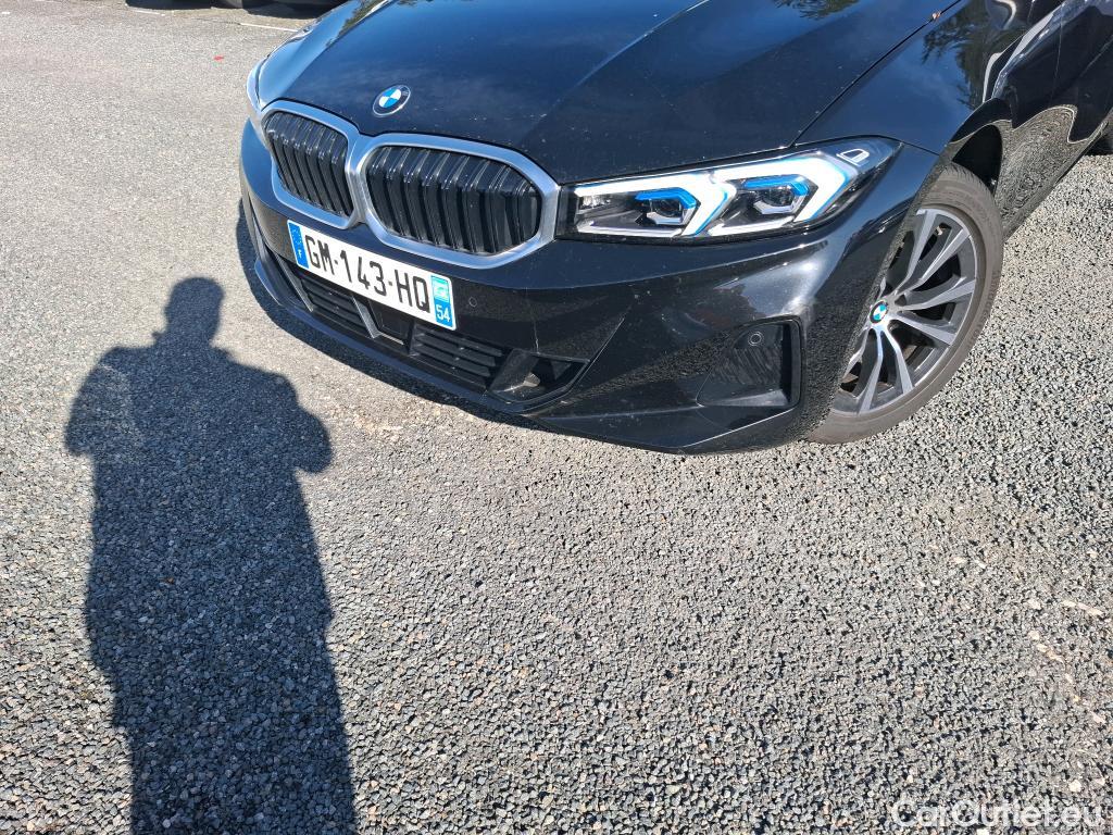  Bmw  Serie 3 BMW Série 3 Touring / 2022 / 5P / Break 318i 156ch Business Design BVA8 #1