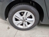 Volkswagen  Golf  VOLKSWAGEN / 2019 / 5P / BERLINA 1.0 ETSI 81KW EVO LIFE DSG #18