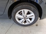  Volkswagen  Golf  VOLKSWAGEN / 2019 / 5P / BERLINA 1.0 ETSI 81KW EVO LIFE DSG #19