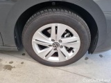  Volkswagen  Golf  VOLKSWAGEN / 2019 / 5P / BERLINA 1.0 ETSI 81KW EVO LIFE DSG #44