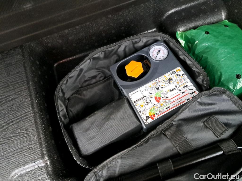  Hyundai  Tucson  Executive Plug-In Hybrid 4WD 1.6 T-GDI 265CV BVA6 E6d / VO RECONDITIONNE - PHOTOS AVANT RECONDITIONNEMENT #9
