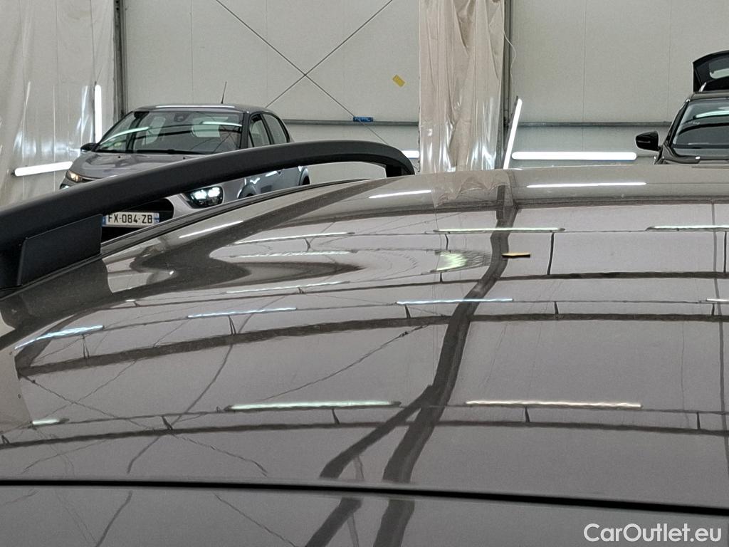  Mercedes  GLB MERCEDES-BENZ  / 2019 / 5P / SUV  220 d AMG Line 4Matic #3