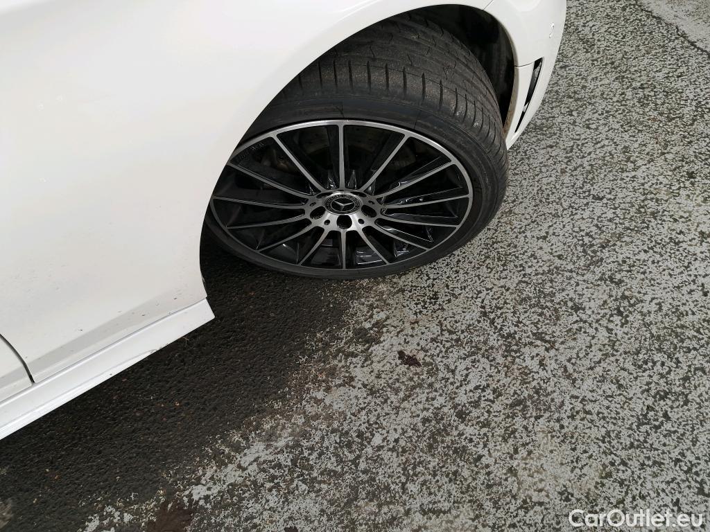  Mercedes  C-Klasse Classe C Cabriolet / 2018 / 2P / Cabriolet C 220 d AMG Line / 1 PNEU AR A PLAT #13