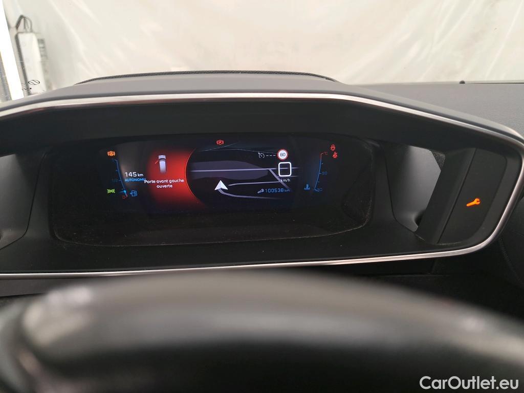  Peugeot  2008  Allure Pack 1.5 HDi 110CV BVM6 E6d #12