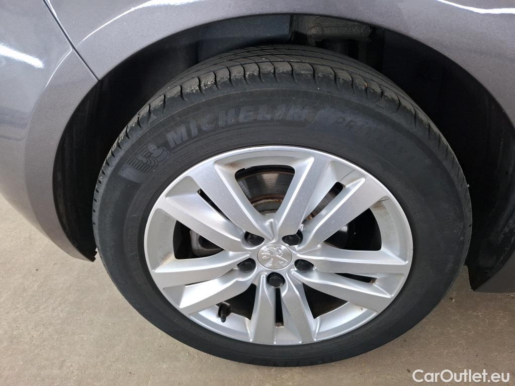  Peugeot  308  Active Business 1.5 HDi 130CV BVA8 E6d #15