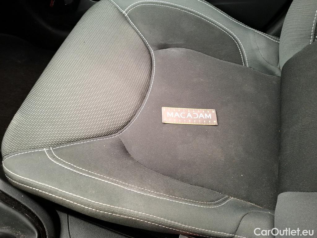  Renault  Clio  IV Business 0.9 TCe 90CV BVM5 E6 #18