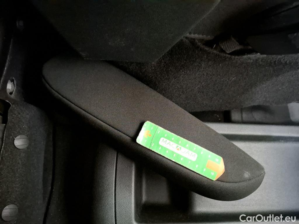  Citroen  Berlingo  Fourgon Club M 650 1.5 BlueHDi 100CV BVM6 E6d #4