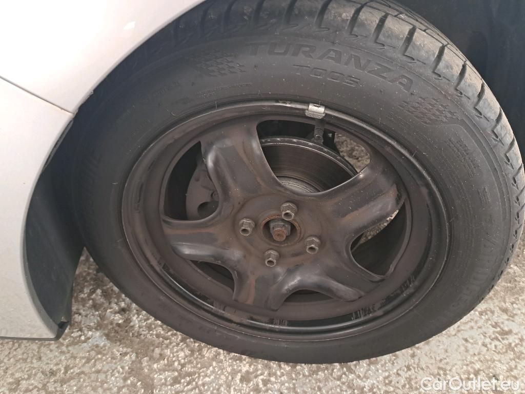  Renault  Clio  IV Business 0.9 TCe 90CV BVM5 E6 #15