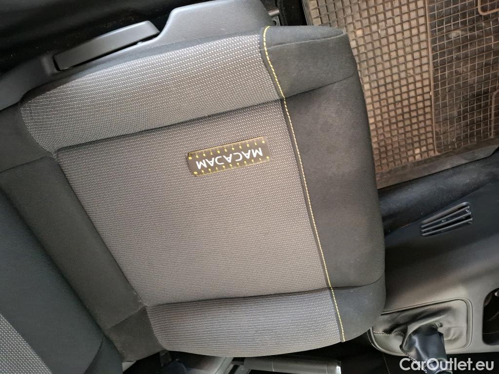  Citroen  C3  Société Feel Business R 1.5 BlueHDI 100CV BVM6 E6dT #17