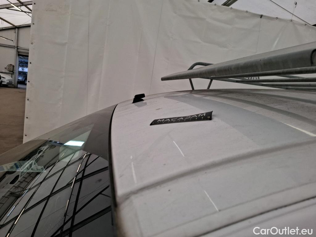  Citroen  Berlingo  Fourgon Club L1 (Court) 1.6 BlueHDi 100CV BVM5 E6 / VENTE SANS CG FAIRE CT POUR DUPLI #33
