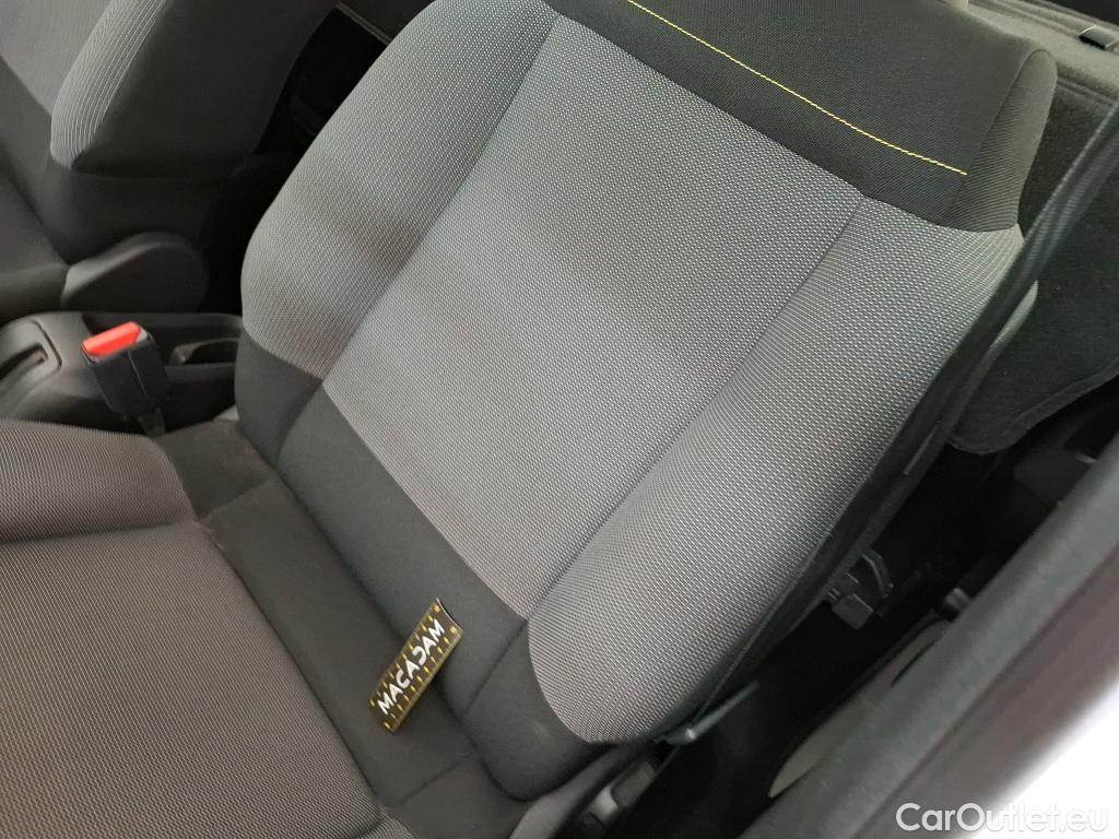  Citroen  C3  Société Feel Business R 1.5 BlueHDI 100CV BVM6 E6dT #18